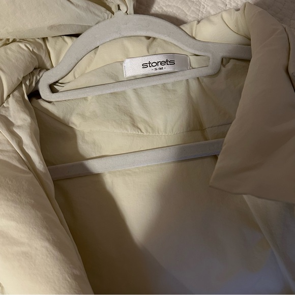 Storets cream puffer - Picture 3 of 3